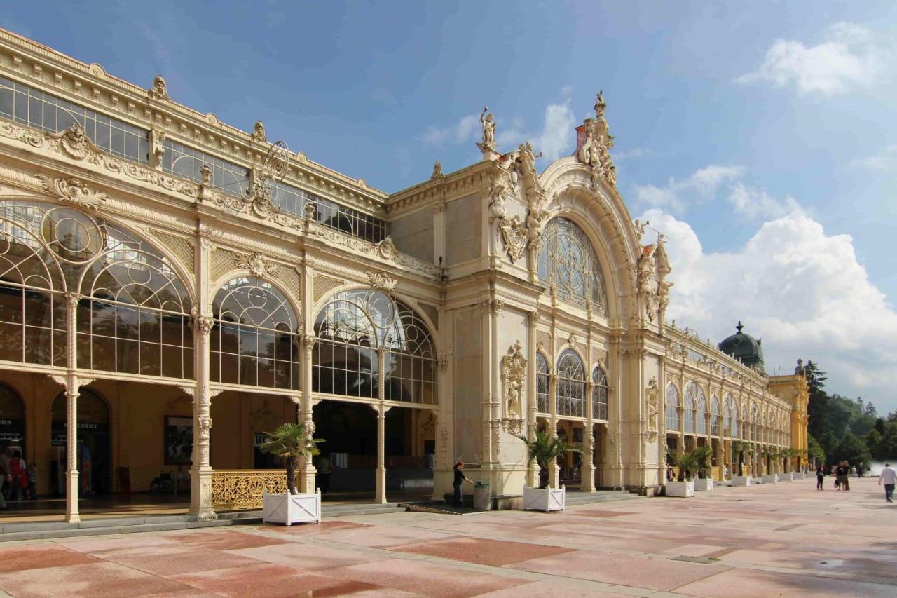 Villa Shafaly Mariánské Lázně Exterior foto